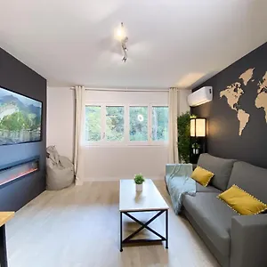 Espectacular Con Vistas En - 10min Caminando Al Centro - Parking Gratis L By Bonesvacances Apartamento